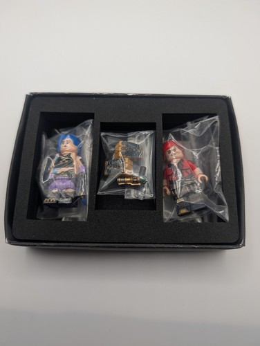 Figures personalizzate - ,